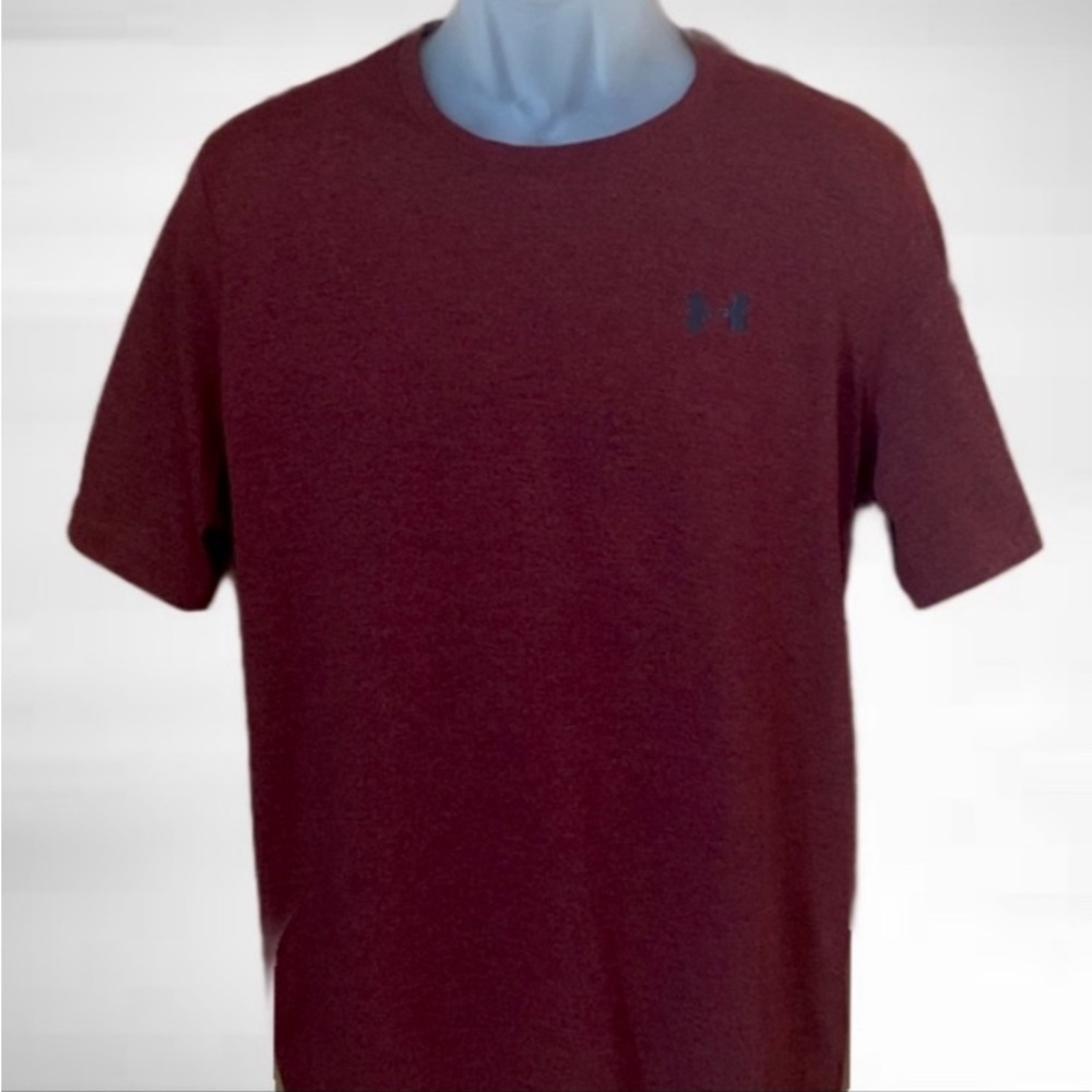 Set of 2 men’s under armor T-shirts